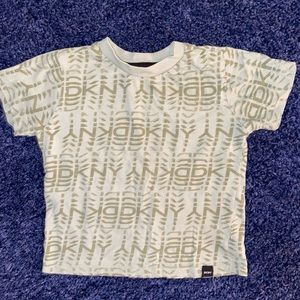 DKNY 4T Graphic Tee